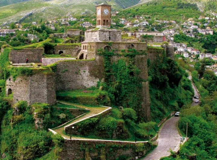 Gjirokastër City Experience